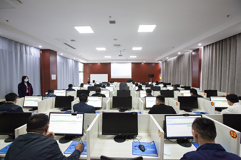 1634207727284531.jpg 致远教育:煤矿企业主要负责人及安全生产管理人员考核工作在致远教育顺利举行 (3).jpg