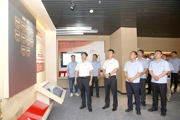 1656040035762641.jpg 0M4A0206.jpg