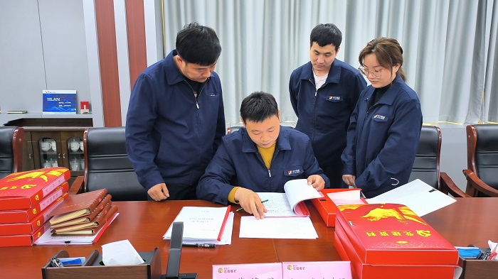 1683699439163696.jpg 025f52fabc5939547a0b4cc487b448c.jpg