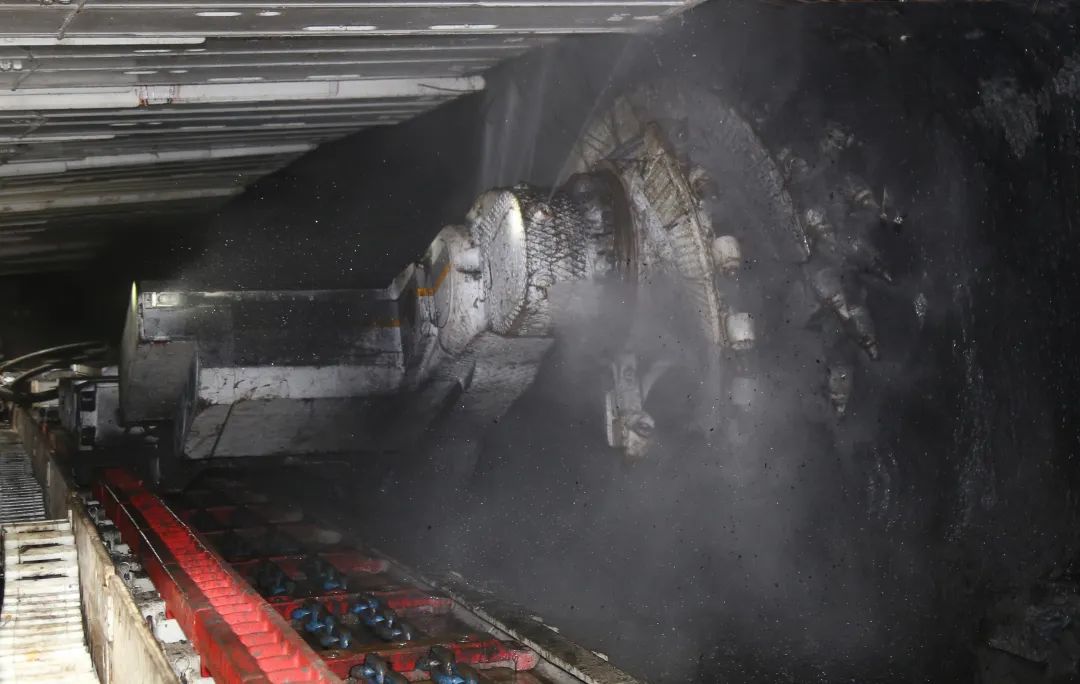 1699166697121203.jpg 640 (1).jpg