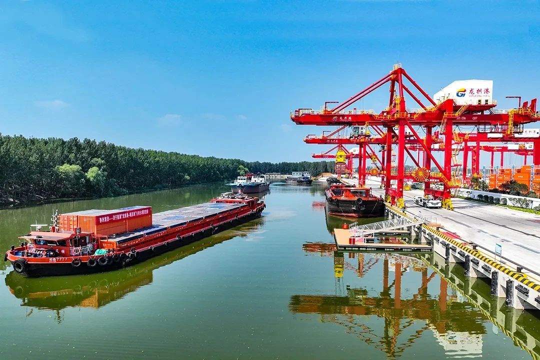 1702262480103396.jpg 4e3b34745741c6a02f86fde29cbec4dc.jpg