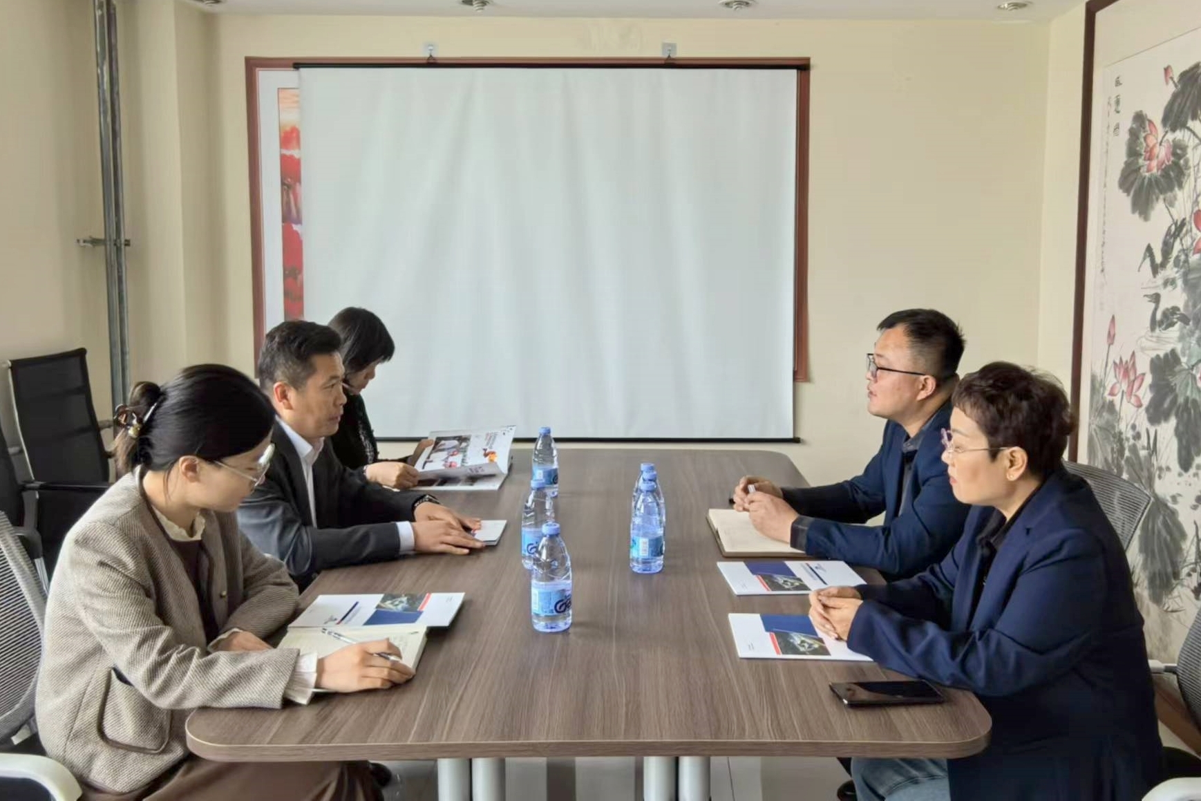 1712822826719921.jpg 81b60bcdfddbb6a567f0492c8f06fba_网站.jpg