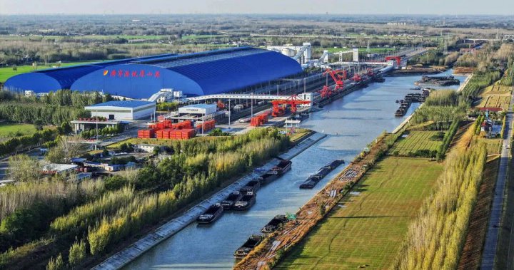 逆势增长丨梁山港集疏港量突破1000万吨