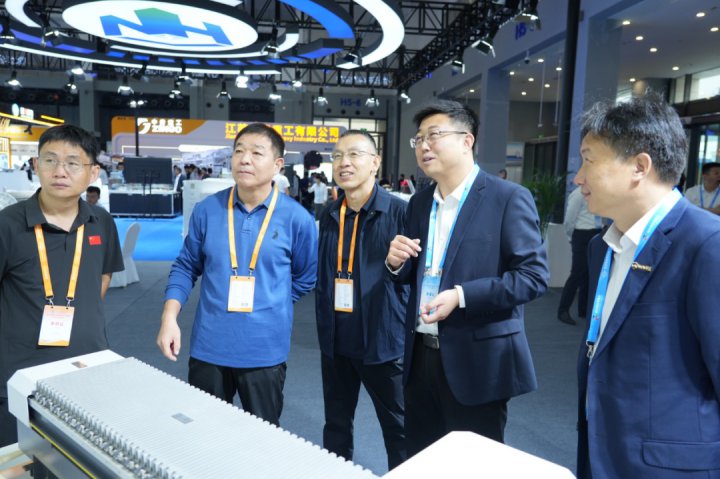 海纳科技煤流运输全链条智能化解决方案在榆林煤博会受瞩目