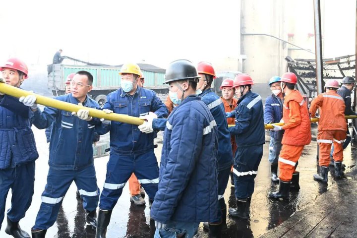 金桥煤矿电缆义务劳动保障“分煤反洗增效”推进